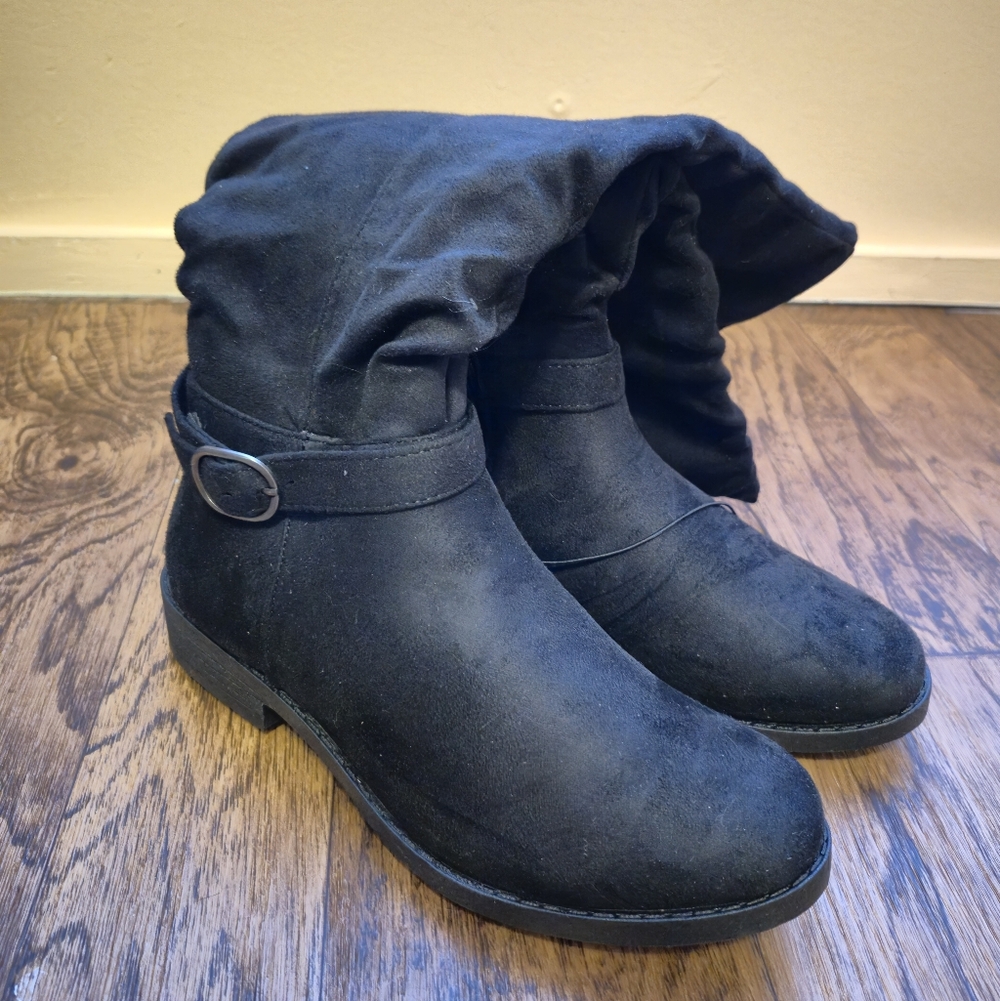 Stylish Black Women's Boots